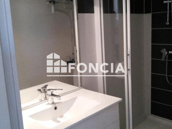 Location Studio 25.67 m² - 77 COURS BERRIAT Grenoble 38000