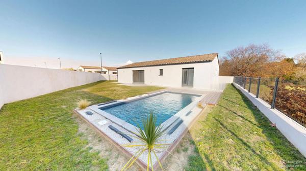 Maison plain pied à PALAJA avec Piscine