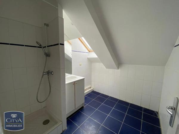 Appartement à louer 5 pièces 129.05m² Saint-Denis (97400)