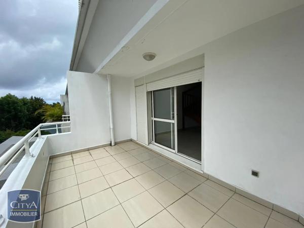 Appartement à louer 5 pièces 129.05m² Saint-Denis (97400)