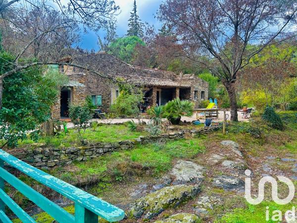 Domaine 5 pièces de 204 m² à Faugères (34600)