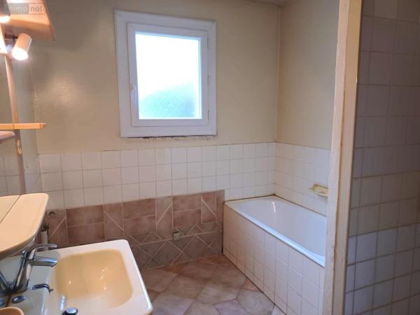 Maison à vendre à Beaumont-en-Véron dans l'Indre-et-Loire (37420), ref : 094/989