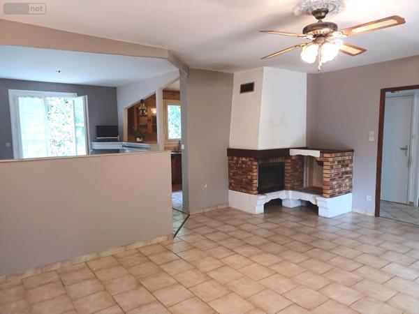 Maison à vendre à Beaumont-en-Véron dans l'Indre-et-Loire (37420), ref : 094/989