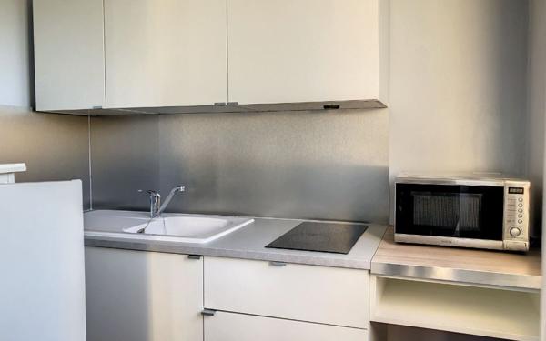 Appartement à louer    1 pièce •  La Varenne - Saint-Maur-des-Fossés
