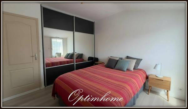 Maison à vendre 5 pièces  (44)