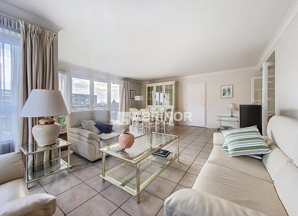 Magnifique appartement T4 situé dans une résidence de grand standing MARCQ EN BAROEUL