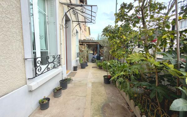 Maison à vendre    4 pièces • 83,10 m2 Épinay-sur-Seine