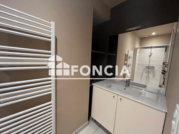 Location Appartement 2 pièces 43.8 m² - 6 RUE HENRI FAISANS Pau 64000