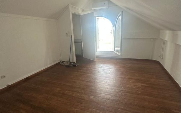 Maison à louer    5 pièces •  Dzaoudzi