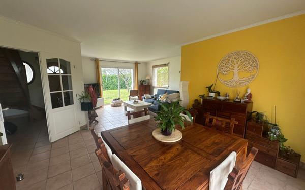 Maison à vendre    6 pièces • 134 m2 Carquefou