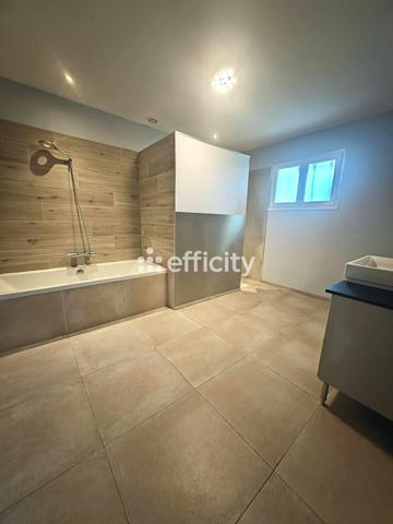 Maison 6 pièces - 194 m²