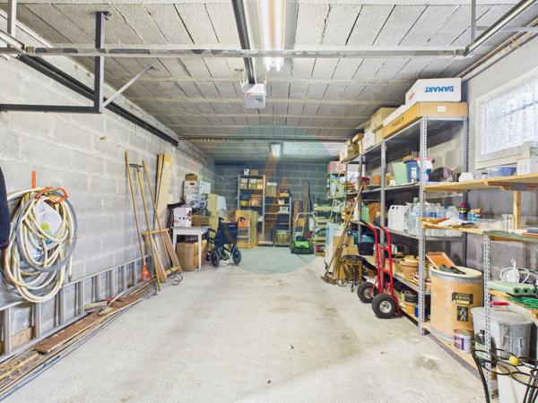 Fourchambault (58600) Pavillon sur sous-sol 186m2 avec 5 chambres et terrain clos