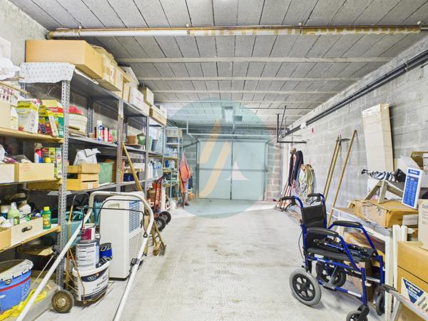 Fourchambault (58600) Pavillon sur sous-sol 186m2 avec 5 chambres et terrain clos