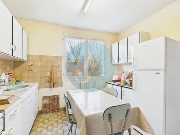 Fourchambault (58600) Pavillon sur sous-sol 186m2 avec 5 chambres et terrain clos