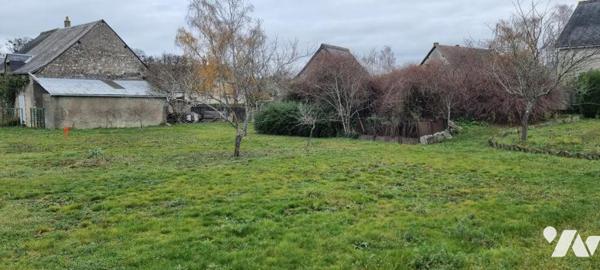 Terrain constructible de 450m² avec cave Notre-Dame-d’Oé