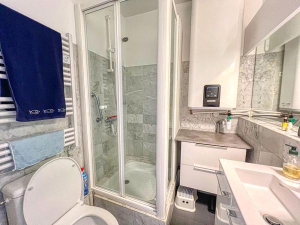 17200 ROYAN ROYAN - Superbe Appartement avec Aperçu Mer - Résidence de Standing au Coeur de Ville