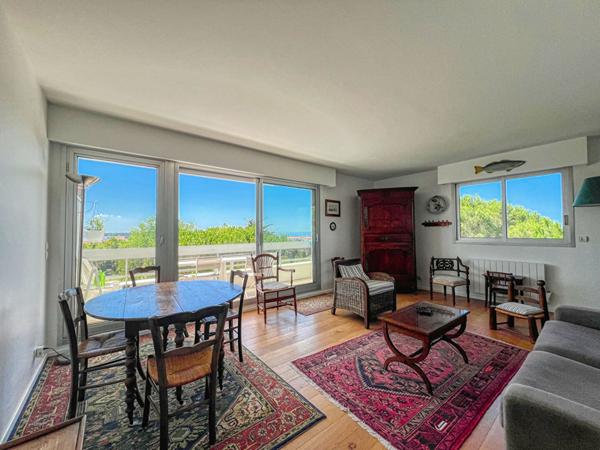 17200 ROYAN ROYAN - Superbe Appartement avec Aperçu Mer - Résidence de Standing au Coeur de Ville