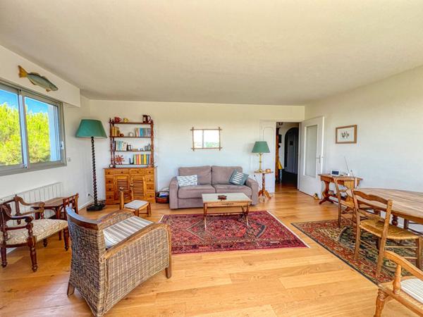 17200 ROYAN ROYAN - Superbe Appartement avec Aperçu Mer - Résidence de Standing au Coeur de Ville