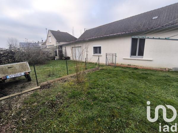 Maison 5 pièces de 103 m² à Marcilly-le-Hayer (10290)