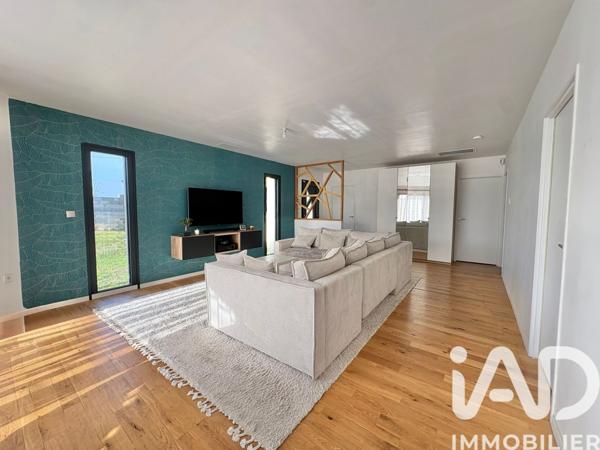 Maison à vendre 6 pièces 177 m² Cadaujac