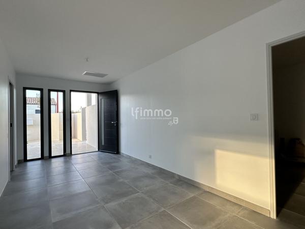 Un bel équilibre entre confort et intimité maison T4 plain pied