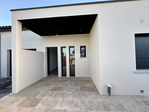 Un bel équilibre entre confort et intimité maison T4 plain pied