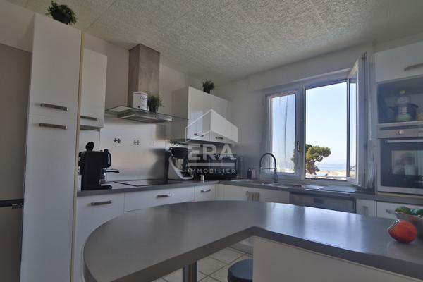 MAGNIFIQUE VILLA CONTEMPORAINE AVEC VUE MER ? SECTEUR LA NAUTIQUE