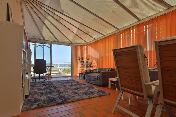MAGNIFIQUE VILLA CONTEMPORAINE AVEC VUE MER ? SECTEUR LA NAUTIQUE