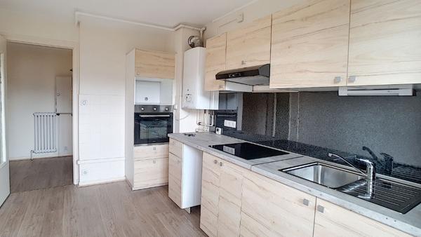 A VENDRE-Très beau T3 Climatisé. Marcelin Berthelot avec de belles terrasses, belles vues