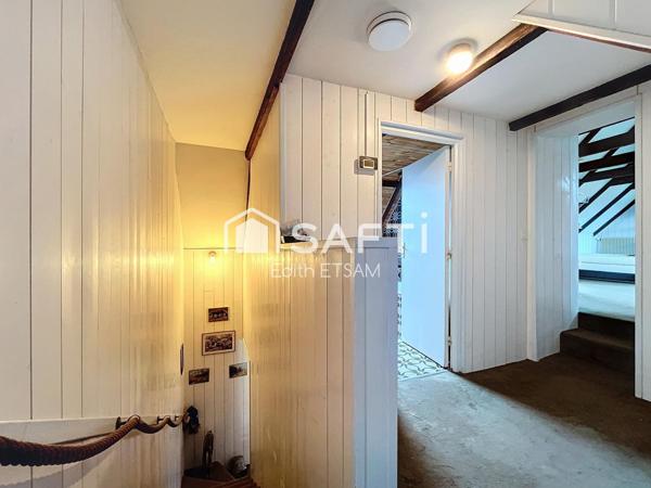 Maison 9 pièces 202m²