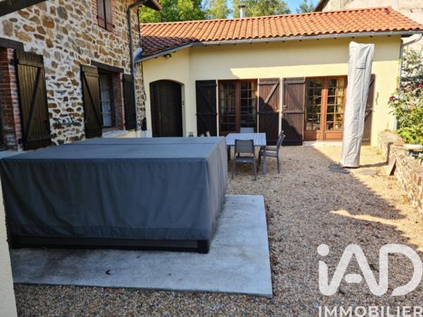 Maison à vendre 4 pièces 146 m² Saint-Yrieix-sous-Aixe