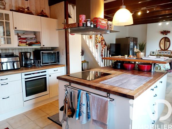 Maison à vendre 4 pièces 146 m² Saint-Yrieix-sous-Aixe