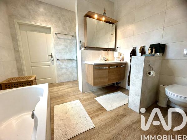 Maison à vendre 5 pièces 117 m² Algolsheim