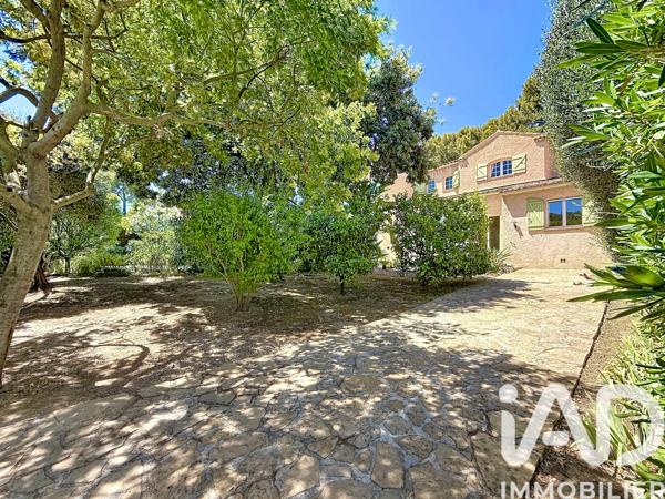 Maison à vendre 7 pièces 170 m² Sanary-sur-Mer