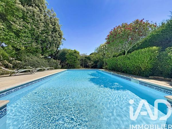 Maison à vendre 7 pièces 170 m² Sanary-sur-Mer