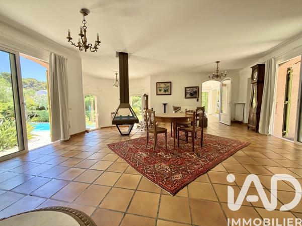 Maison à vendre 7 pièces 170 m² Sanary-sur-Mer
