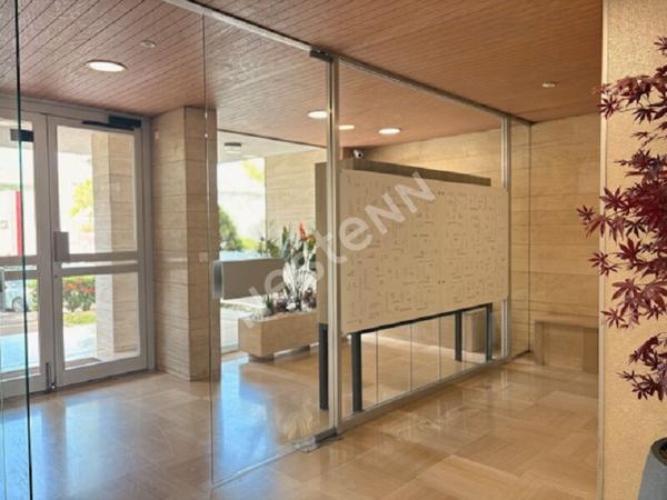 Appartement Marseille 4 pièce(s) 100m² Saint Anne Traversant Terrasse Box en supp