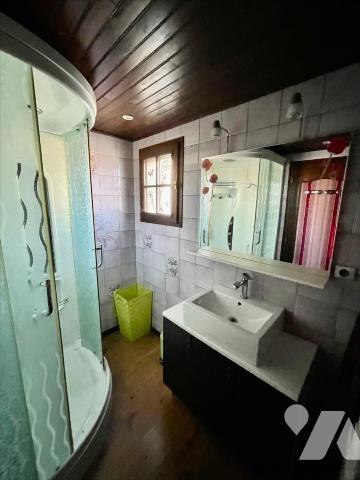 Maison familiale spacieuse au cœur de Saint-Jean-de-Muzols, terrain clos de 781 m²