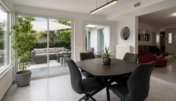 Maison Evry Courcouronnes 5 pièce(s) plain-pied avec jardin 107.53 m2