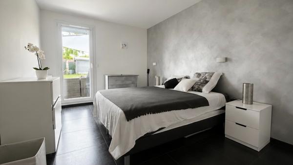 Maison Evry Courcouronnes 5 pièce(s) plain-pied avec jardin 107.53 m2