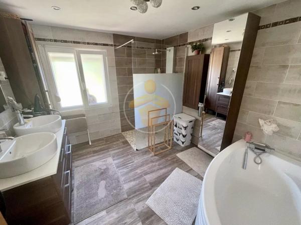 Vente Maison 7 pièces 145 m2 à Tergnier