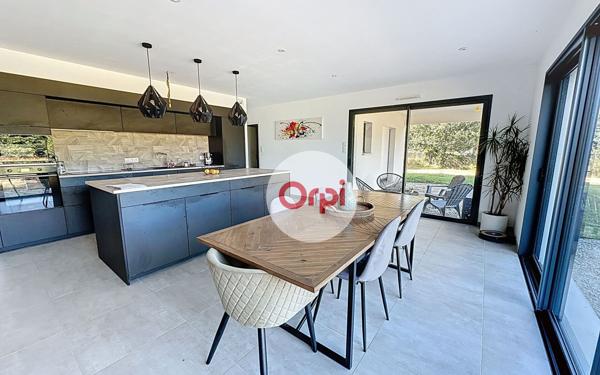 Maison à vendre    4 pièces • 124 m2 Taupont