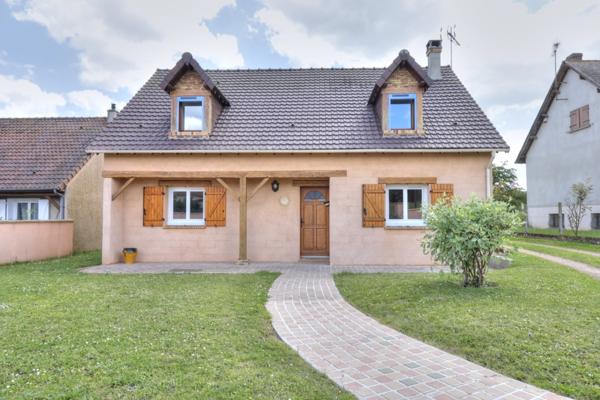 Dreux (28100) Exclusivité - Charmante maison en parfait état - 5' de DREUX