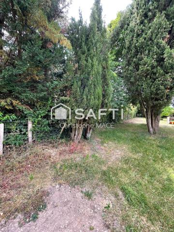 Vente de Terrain viabilisé 1000m2 à Laval