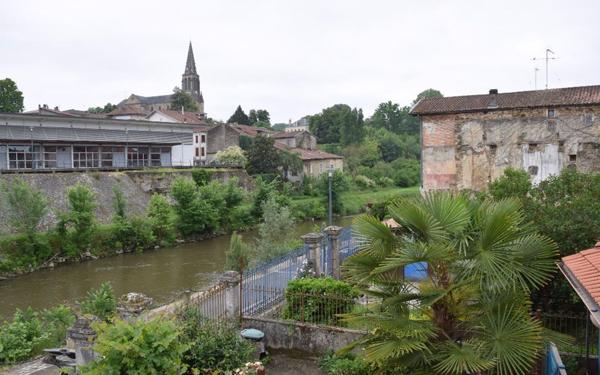 Maison à vendre    5 pièces •  Tartas