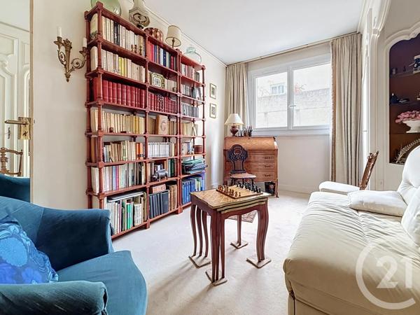 Appartement à vendre  4 pièces - 76,13 m 2   PARIS  - 75020