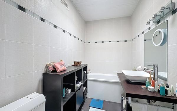 Maison à vendre    5 pièces • 134,98 m2 Ozoir-la-Ferrière