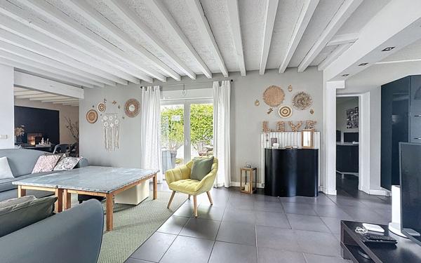 Maison à vendre    5 pièces • 134,98 m2 Ozoir-la-Ferrière