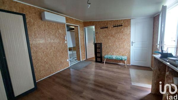 Location bureaux 60 m² Lamothe-Montravel