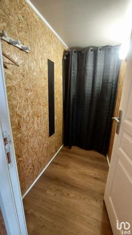 Location bureaux 60 m² Lamothe-Montravel